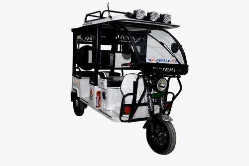 Suvidha Deluxe Plus Prime E Rickshaw